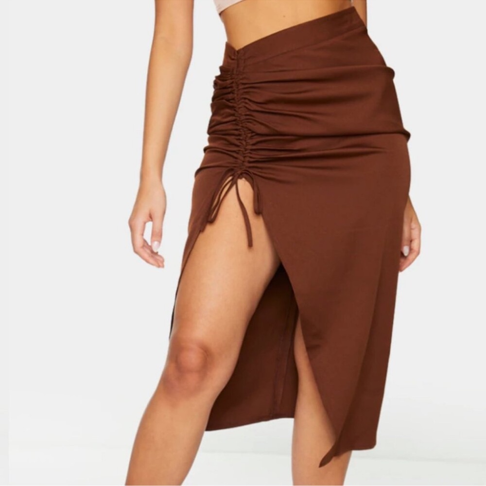 Brown boutique ruched midi skirt size medium